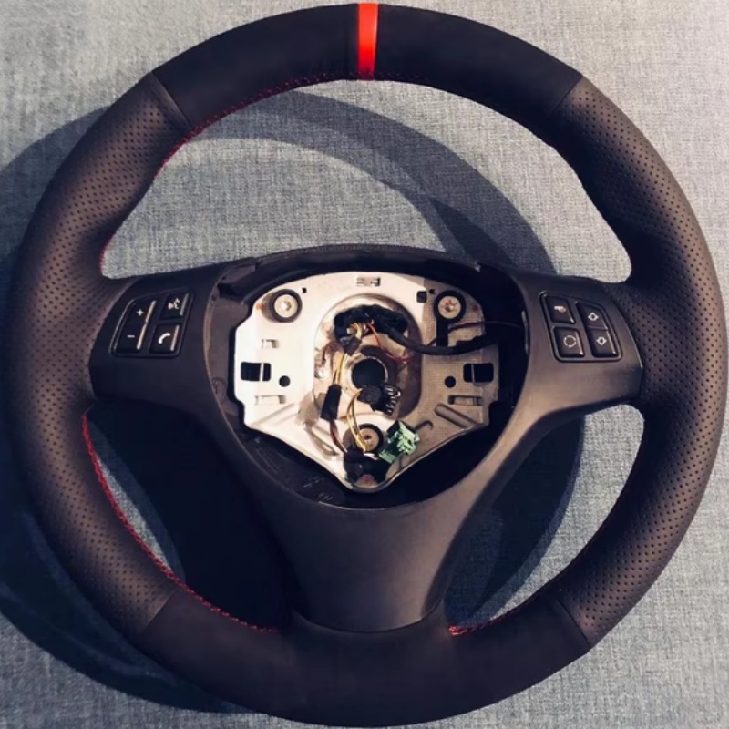 Car Steering Wheel Cover Anti Slip Breathable - ปลอกหุ้มพวงมาลัยรถยนต์หนังกลับกันลื่นแบบกำหนดเองสำหรับ BMW E84 รุ่น M Sport