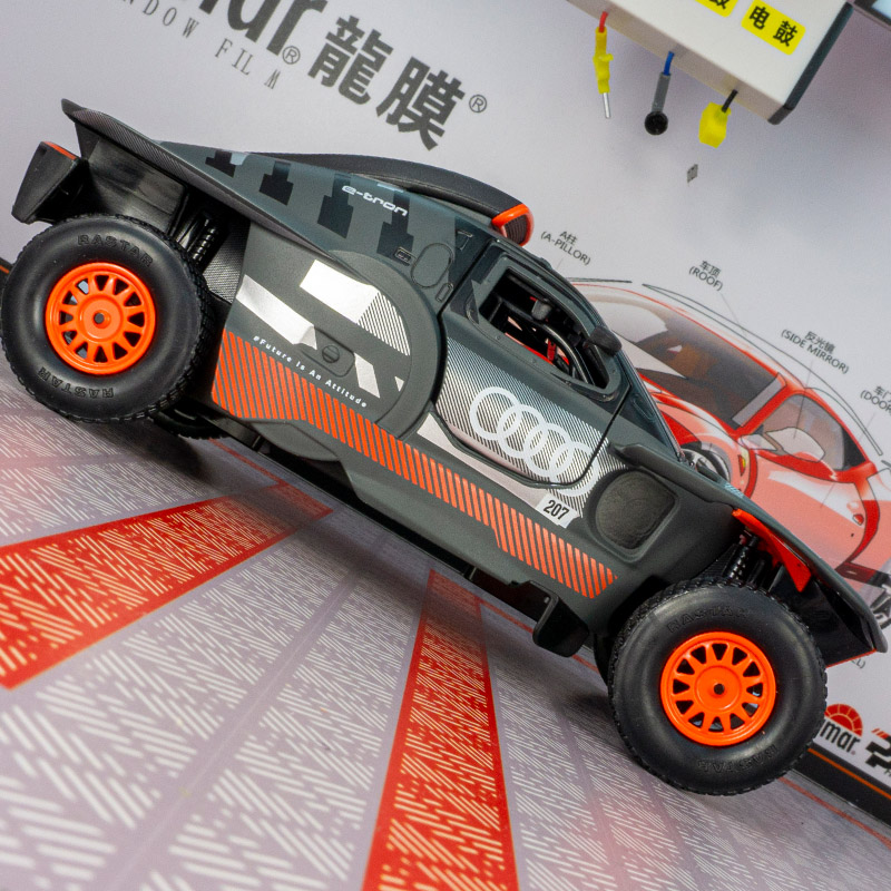 โมเดลรถจำลอง Rastar 1:24 Audi  - Car Care บทวิจารณ์และราคา